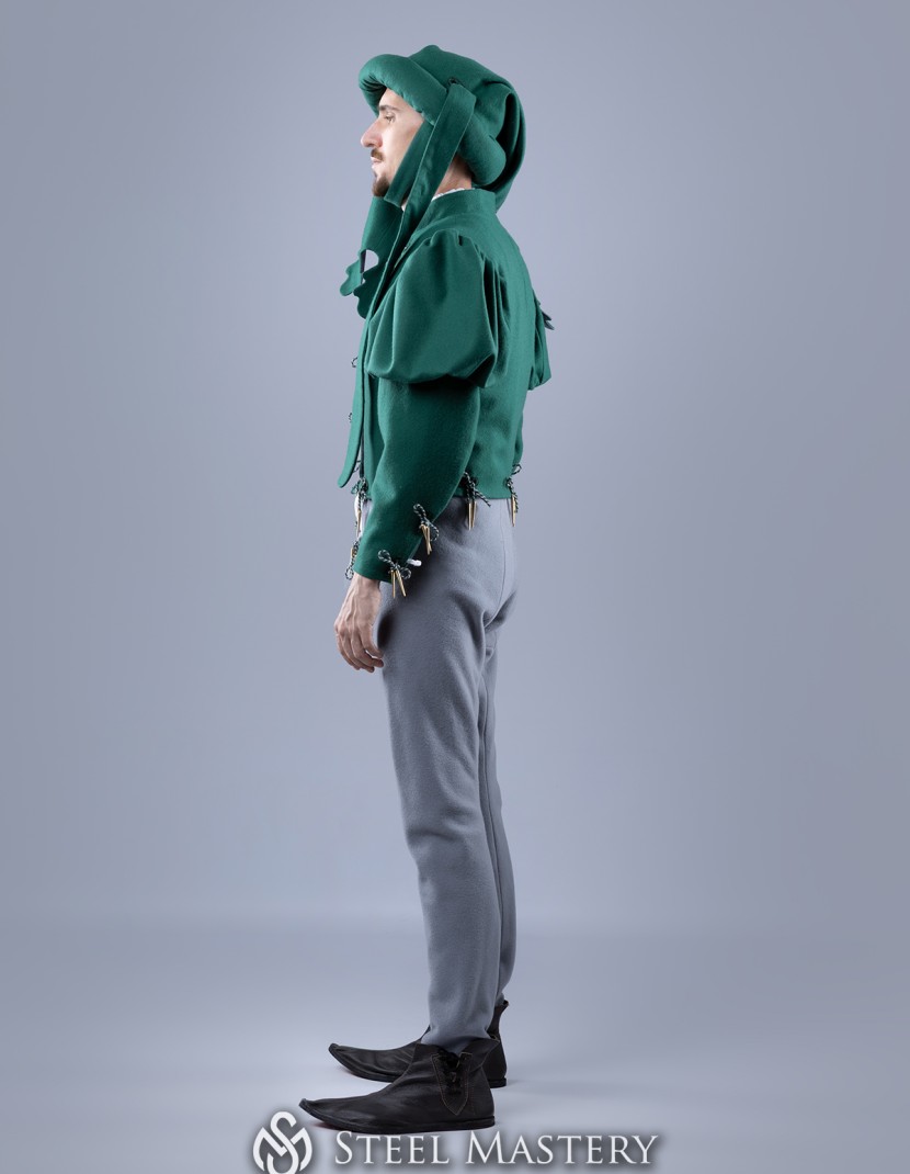 Burgundian men s suit, XV century photo made by Steel-mastery.com