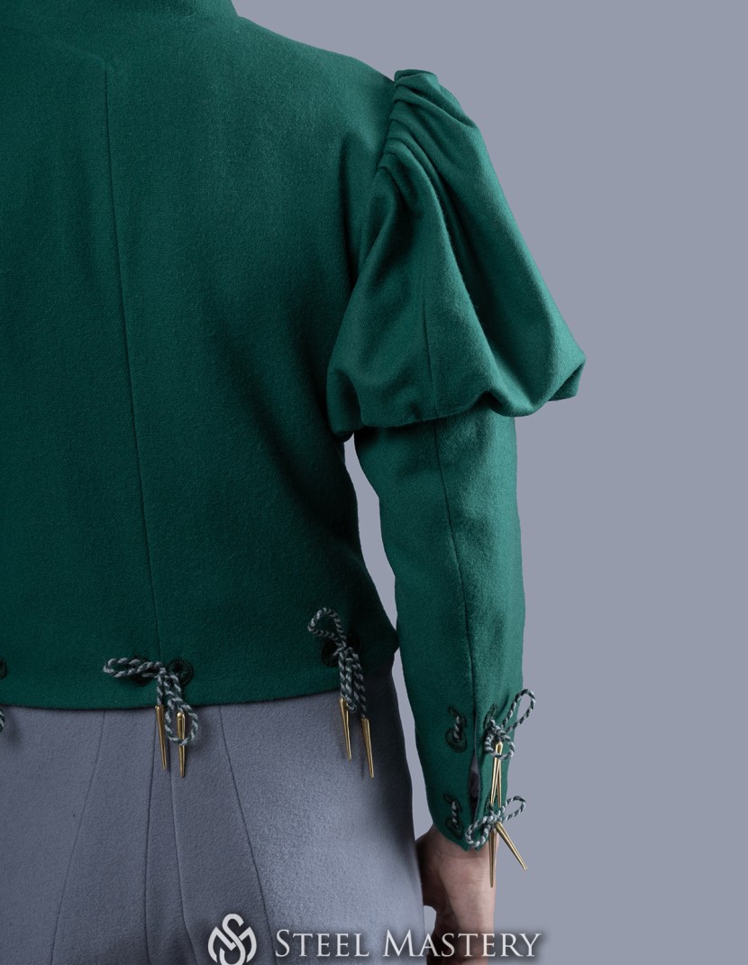 Burgundian men s suit, XV century photo made by Steel-mastery.com