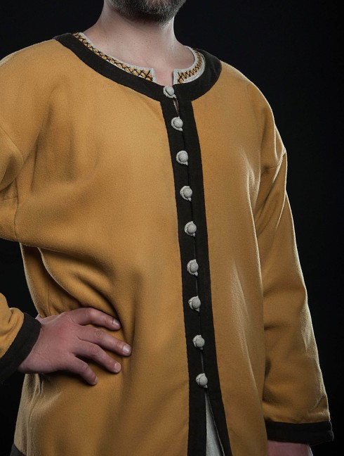 Viking clothing outfit for men 