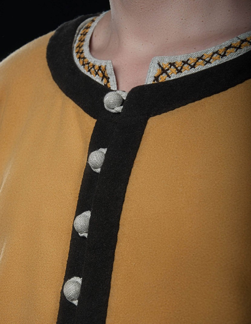 Viking men's coat photo made by Steel-mastery.com