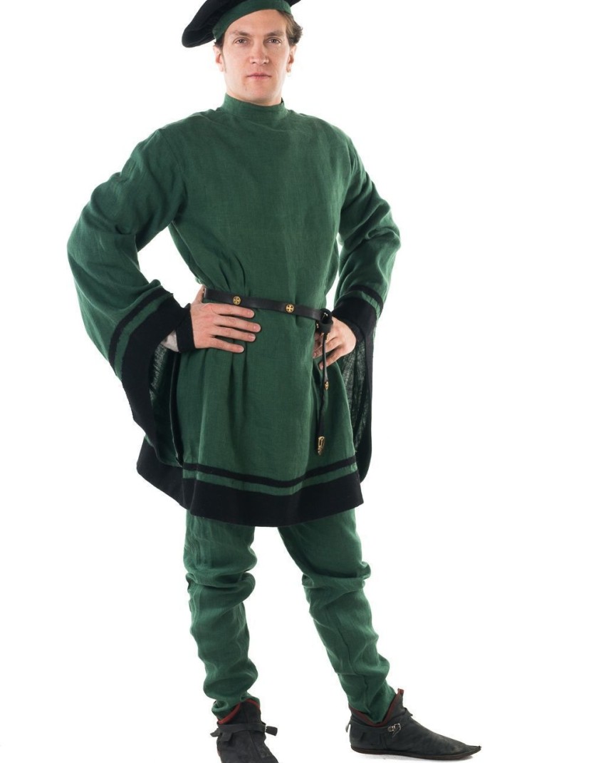 Costume of knight, XIV century photo made by Steel-mastery.com
