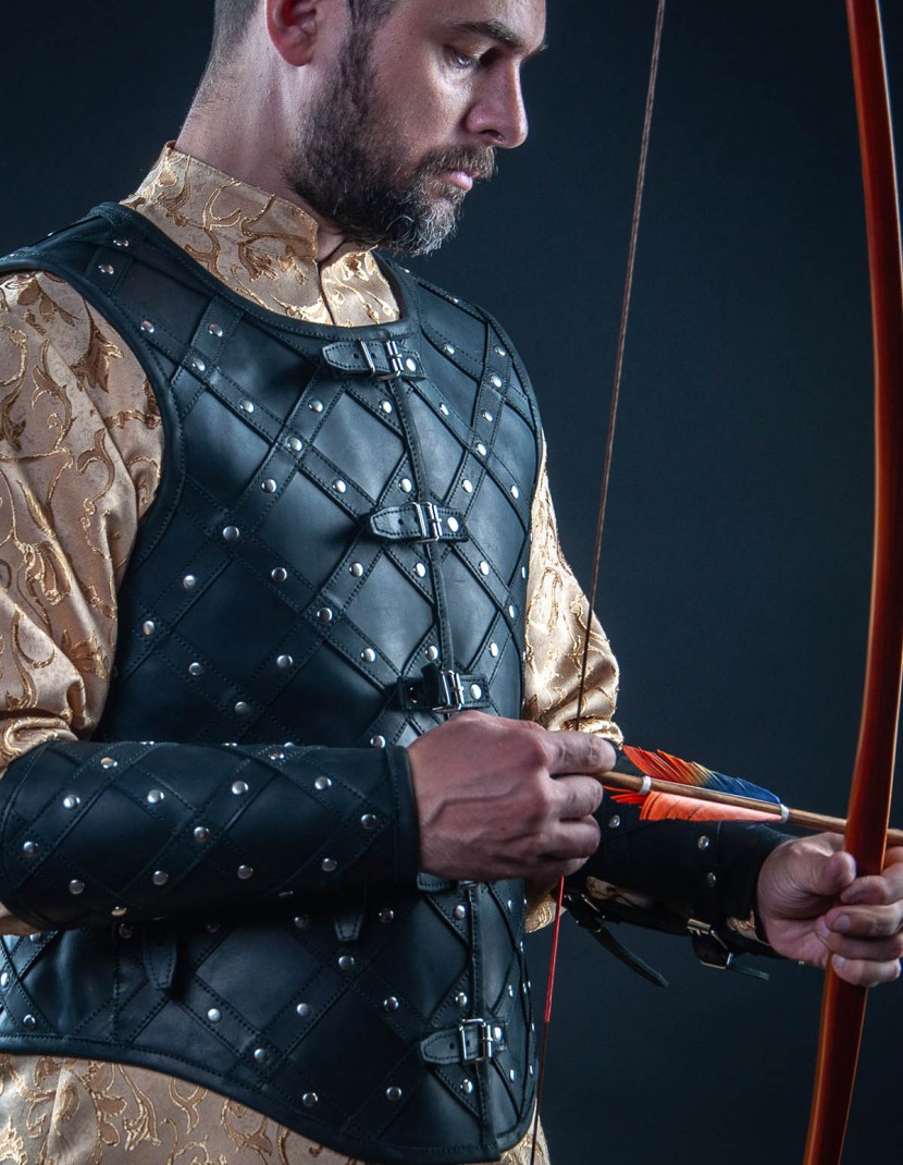 Leather vest and bracers with diamond pattern photo made by Steel-mastery.com