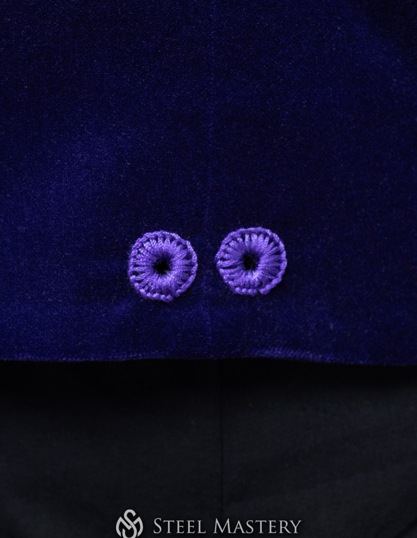 Burgundian doublet of the 15th century photo made by Steel-mastery.com