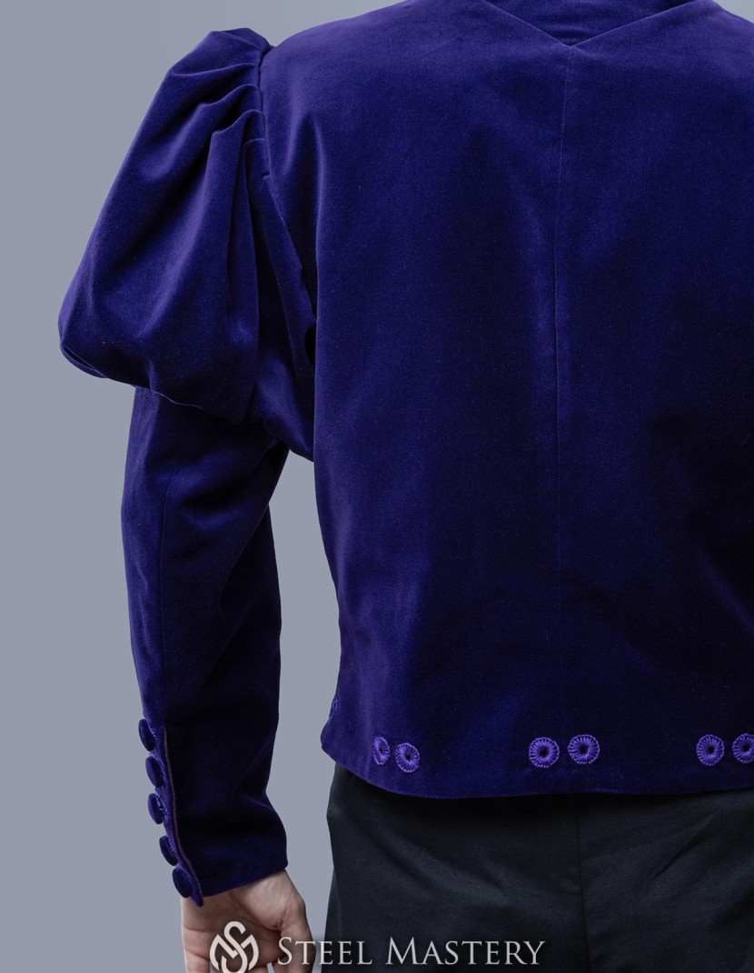 Burgundian doublet of the 15th century photo made by Steel-mastery.com