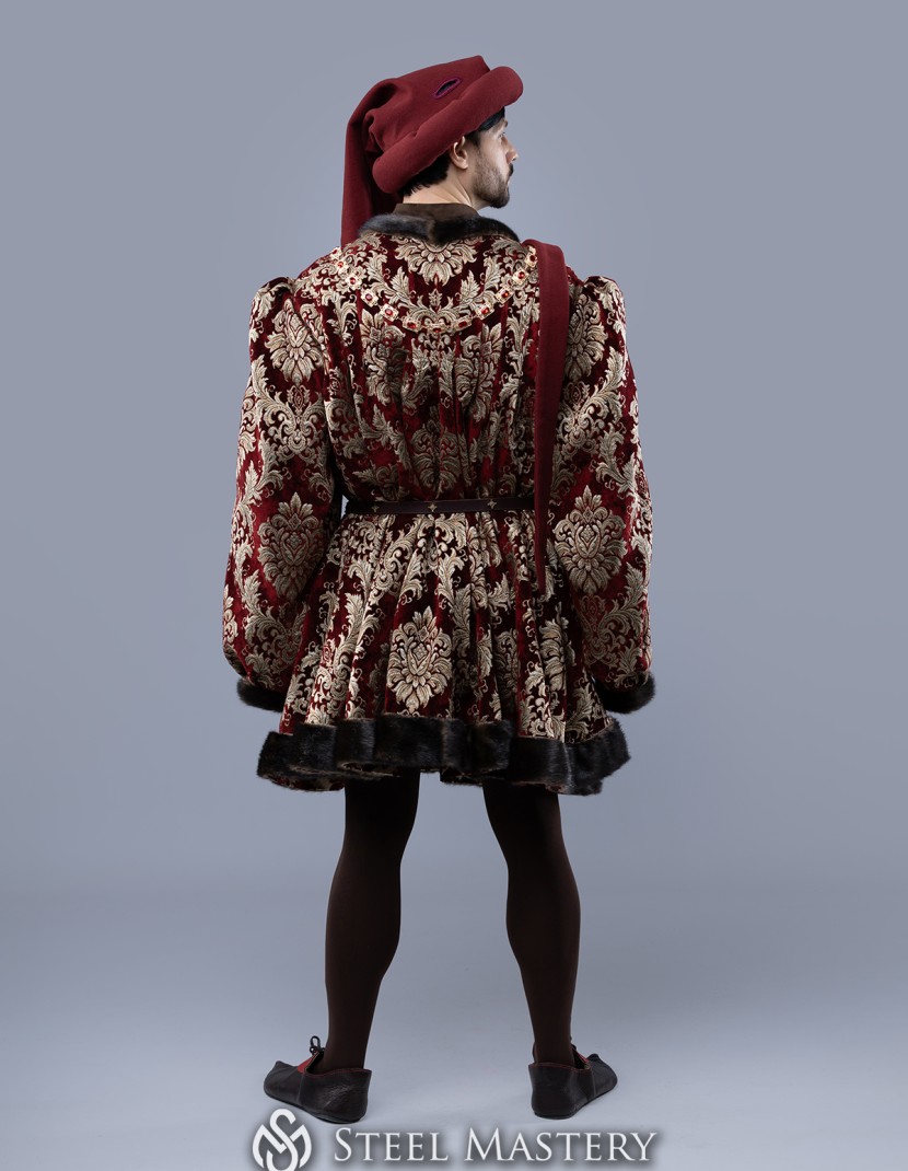 15th Century Houppelande – Burgundian Style photo made by Steel-mastery.com