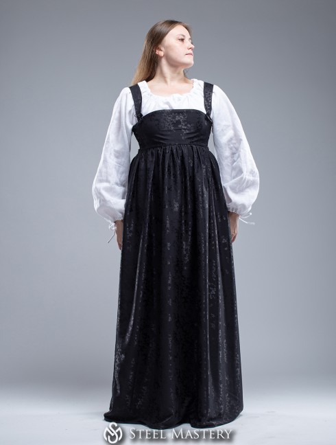 Italian underdress with chemise, XV century