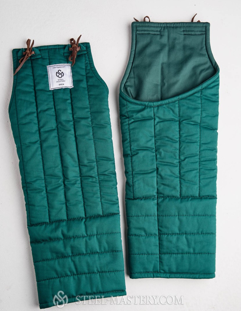 PADDED THIGH PROTECTION/HEMA FENCING PANTS photo made by Steel-mastery.com