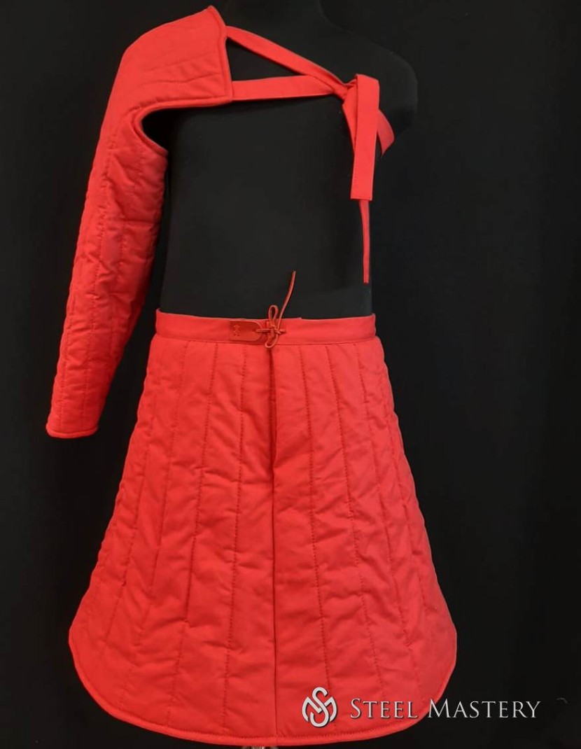 HEMA padded skirt for trainings. Fencing 350N skirt hips protection photo made by Steel-mastery.com