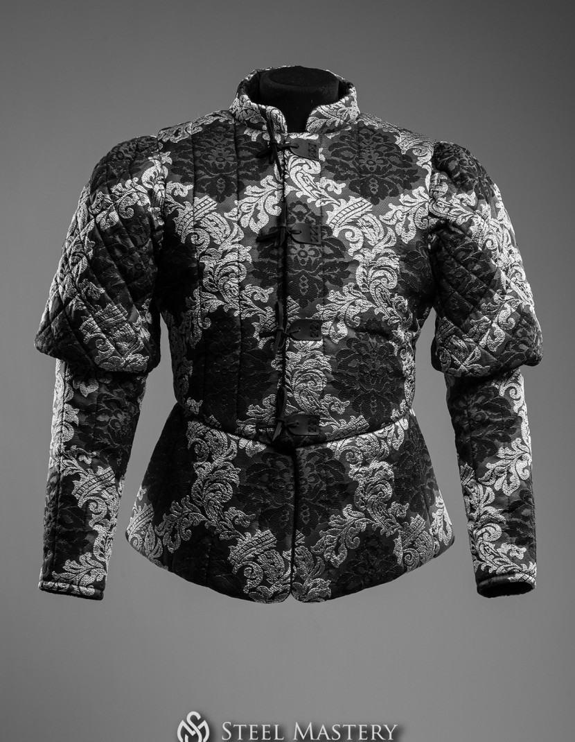 Jacquard Renaissance quilted doublet photo made by Steel-mastery.com