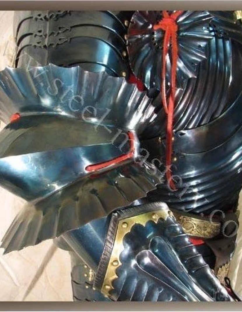 German full plate armour for interior or non-battle actions, 15th century photo made by Steel-mastery.com