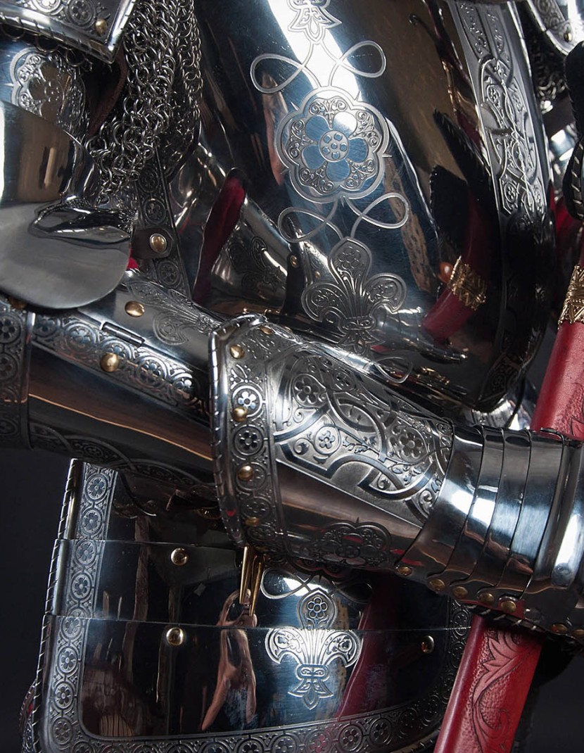 Full Plate Armor (Garniture) of George Clifford, Third Earl of Cumberland, end of XVI century (1590-1592)  photo made by Steel-mastery.com