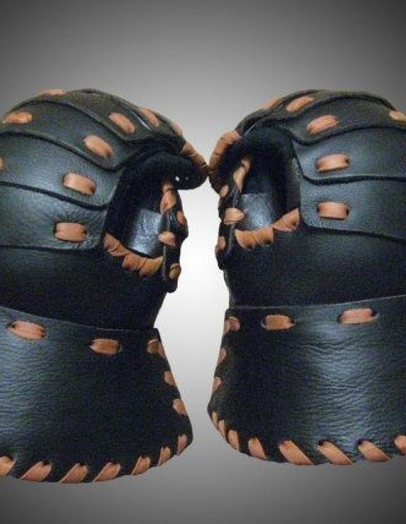 Set of leather laminar mittens photo made by Steel-mastery.com