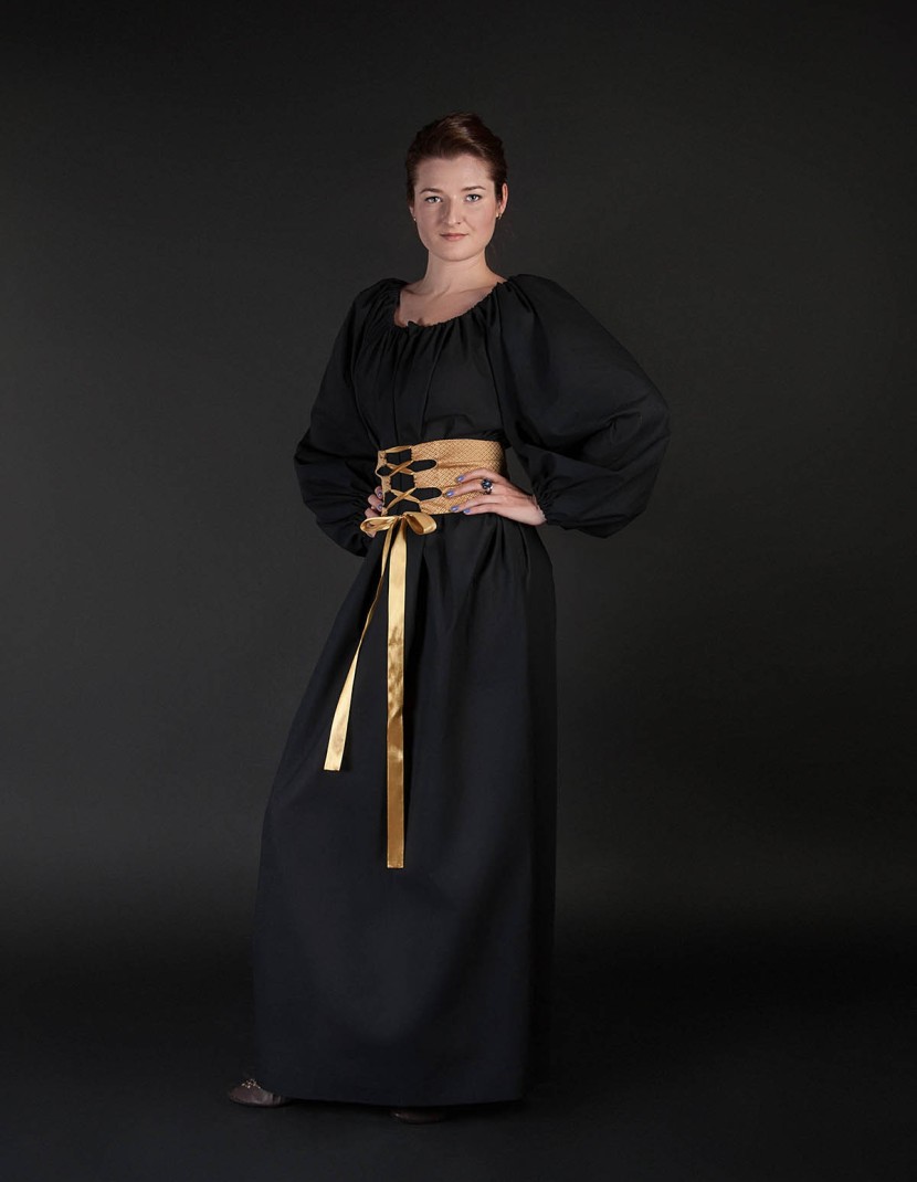 Medieval gown with wide fabric belt photo made by Steel-mastery.com