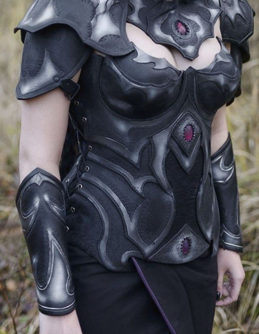 Corset, part of female fantasy armour photo made by Steel-mastery.com