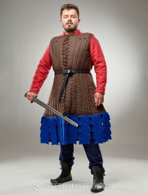 Sleeveless gambeson with festoons, XII-XIII centuries
