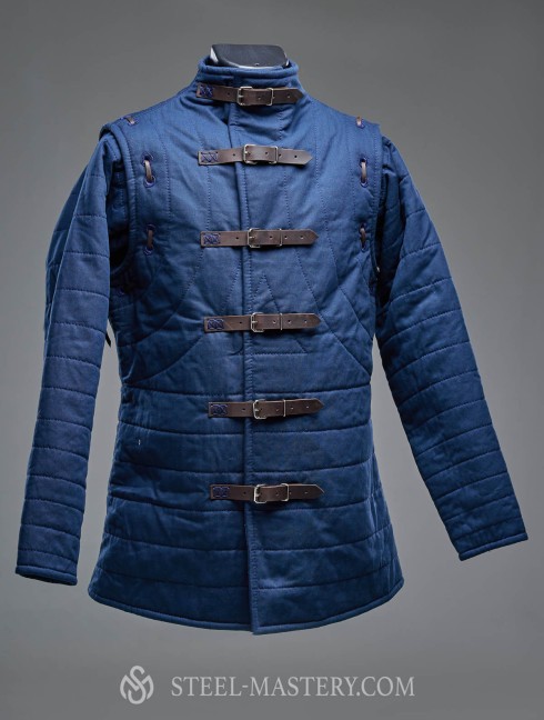 HEMA gambeson with lapped sleeves