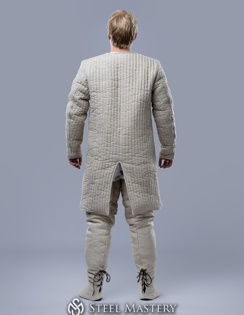 Quilted Aketon — 13th Century photo made by Steel-mastery.com