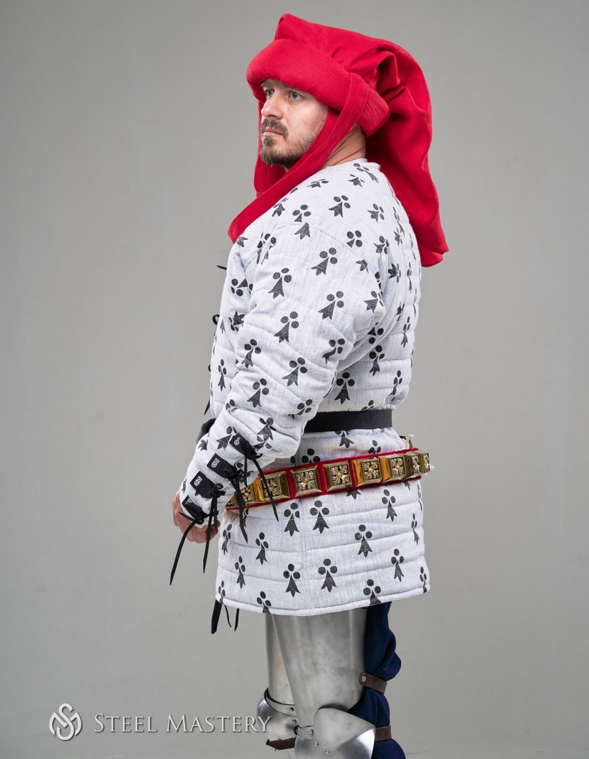Costume of Charles de Blois from battle of the Hundred Years' War, stylization photo made by Steel-mastery.com