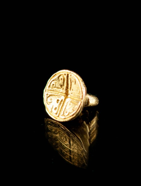 Medieval ornamented button, XIII-XV centuries 64 pcs  in stock 