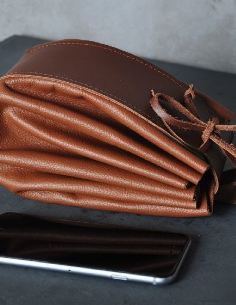Soft leather pouch photo made by Steel-mastery.com