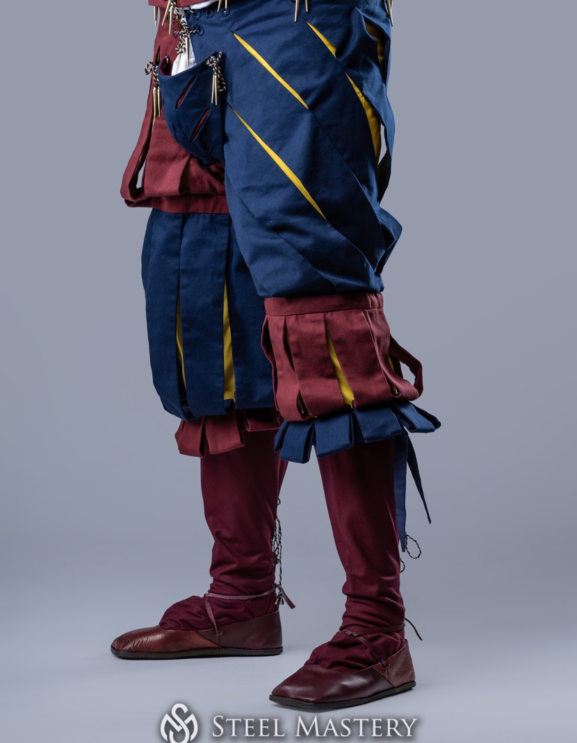 Medieval costume of landsknecht, XVI century photo made by Steel-mastery.com