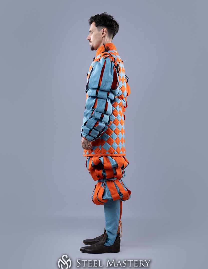 Landsknecht Chequy-quilted Padded Set photo made by Steel-mastery.com