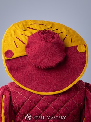 Landsknecht hat with cuts on brim