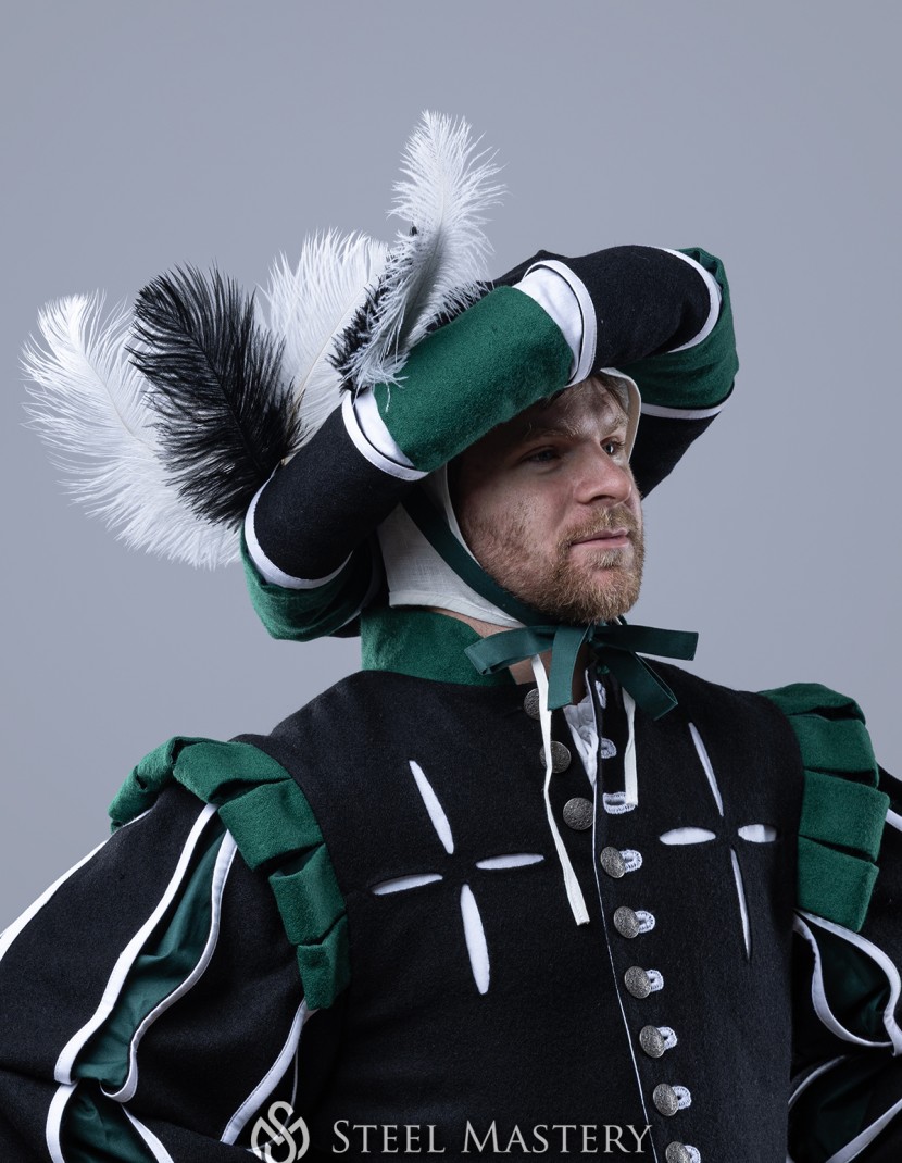 Landsknecht Nobleman Hat photo made by Steel-mastery.com