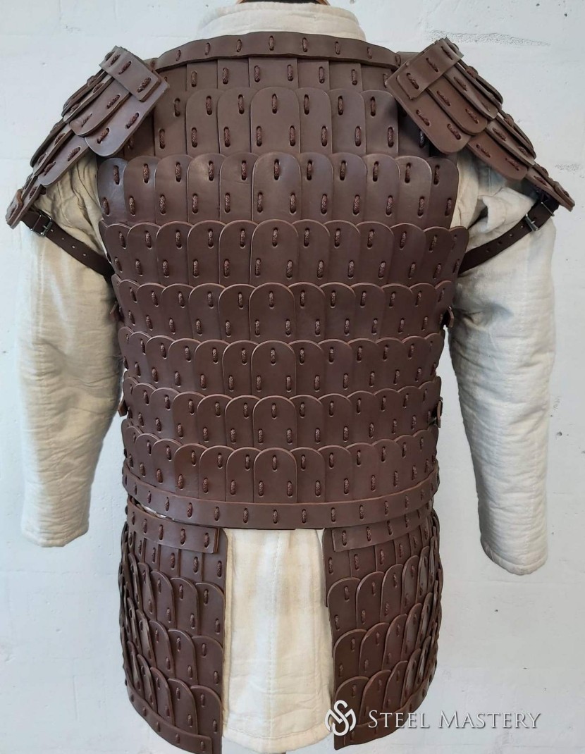 Leather lamellar armor photo made by Steel-mastery.com
