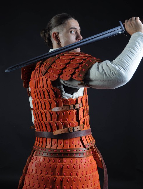Leather lamellar armor
