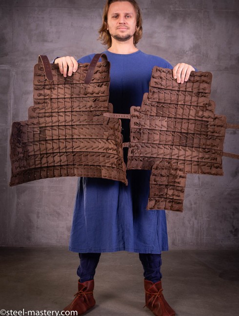 Leather lamellar armor