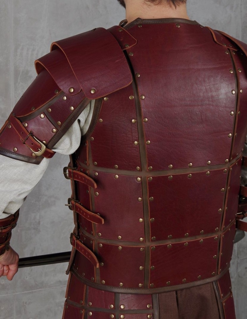 Leather armour in style of Game of Thrones photo made by Steel-mastery.com