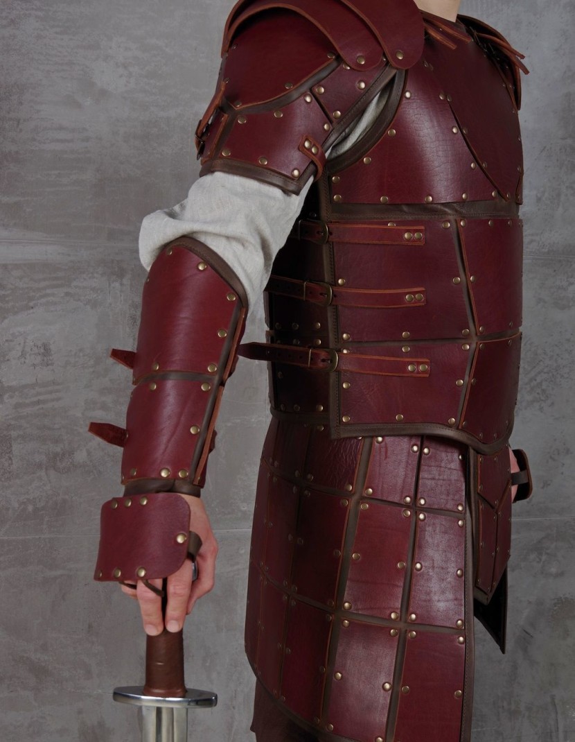 Leather armour in style of Game of Thrones photo made by Steel-mastery.com