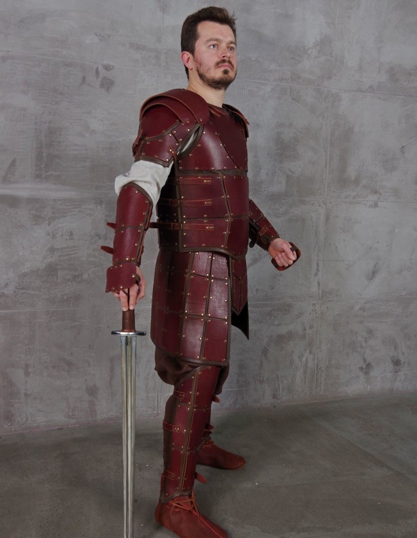Leather armour in style of Game of Thrones photo made by Steel-mastery.com