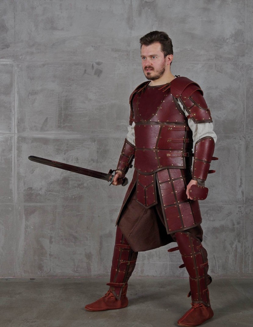 Leather armour in style of Game of Thrones photo made by Steel-mastery.com