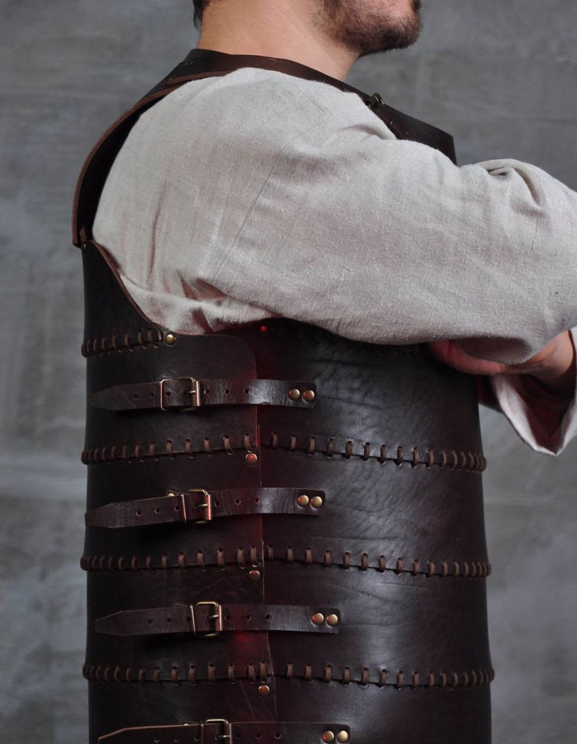 Leather armor costume in style of Bëor the Old photo made by Steel-mastery.com