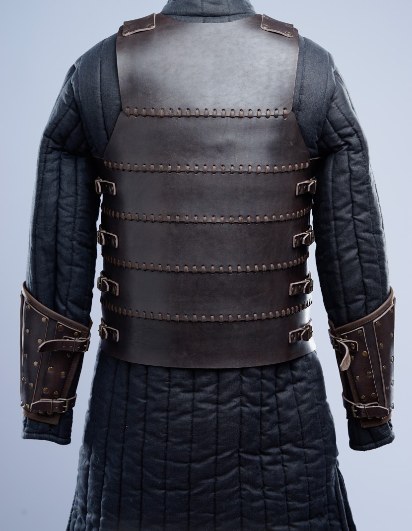 Leather armor costume in style of Bëor the Old photo made by Steel-mastery.com