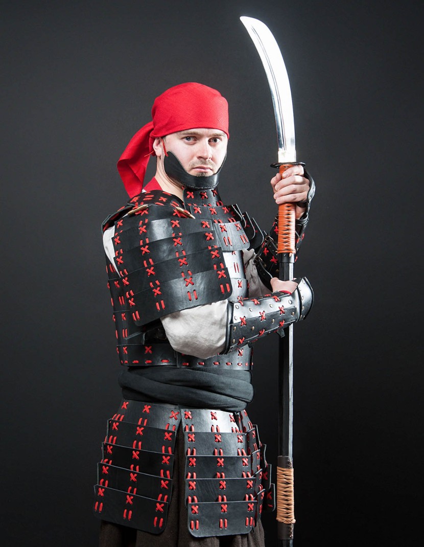 O Yoroi - Japanese samurai leather warrior armor photo made by Steel-mastery.com