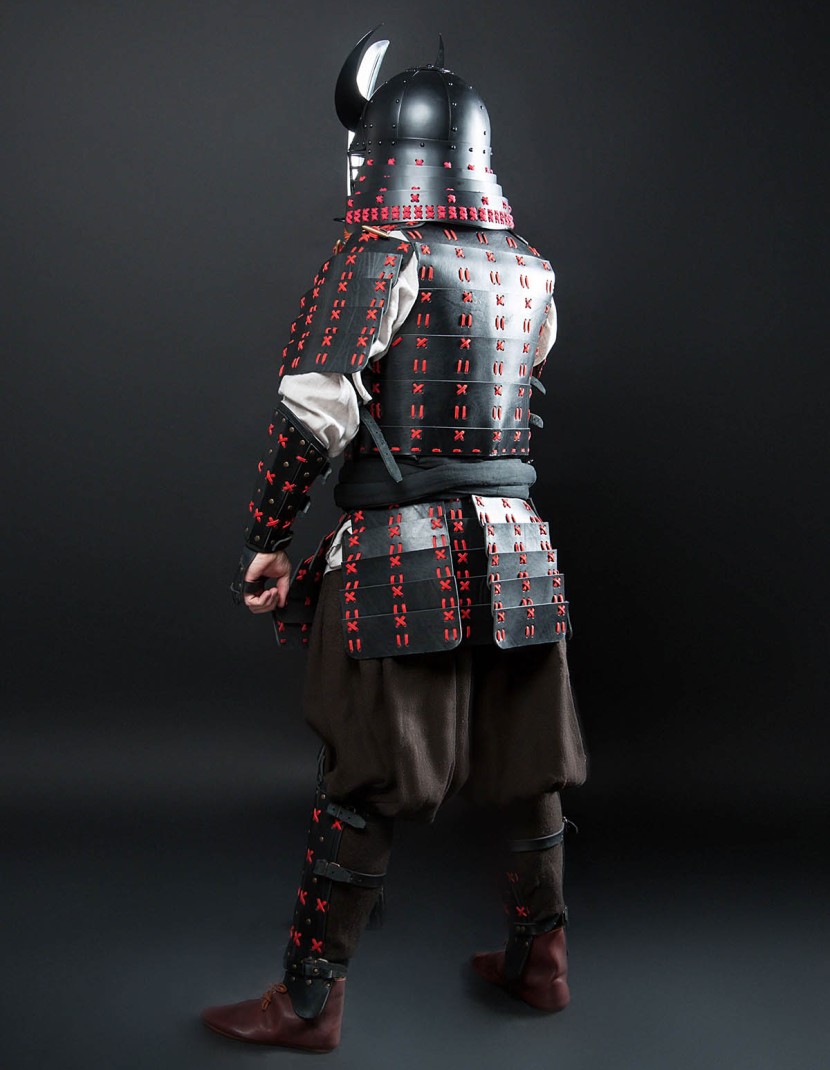 O Yoroi - Japanese samurai leather warrior armor photo made by Steel-mastery.com