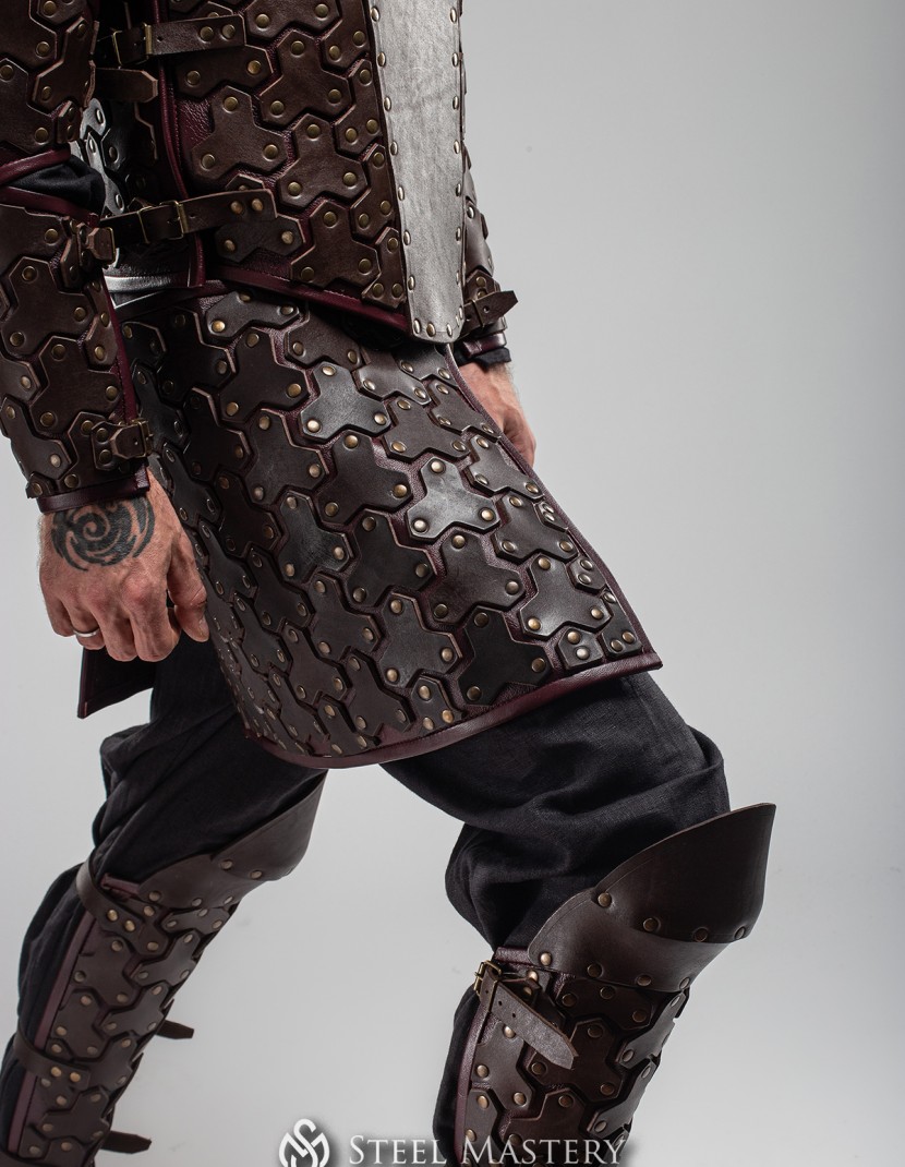 Star fantasy leather greaves with knee protection  photo made by Steel-mastery.com