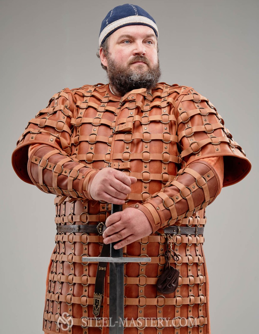 LEATHER FANTASY/LARP ARMOR   photo made by Steel-mastery.com