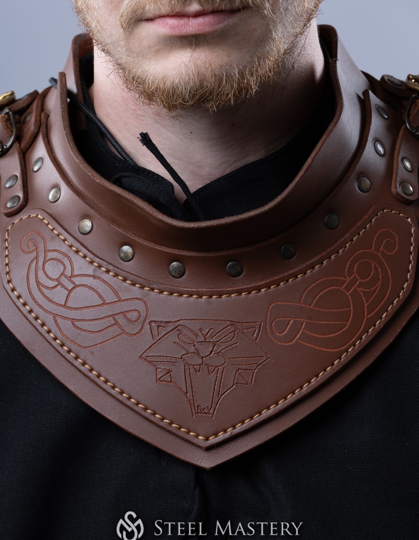 The Witcher: Cat School Leather Gorget photo made by Steel-mastery.com