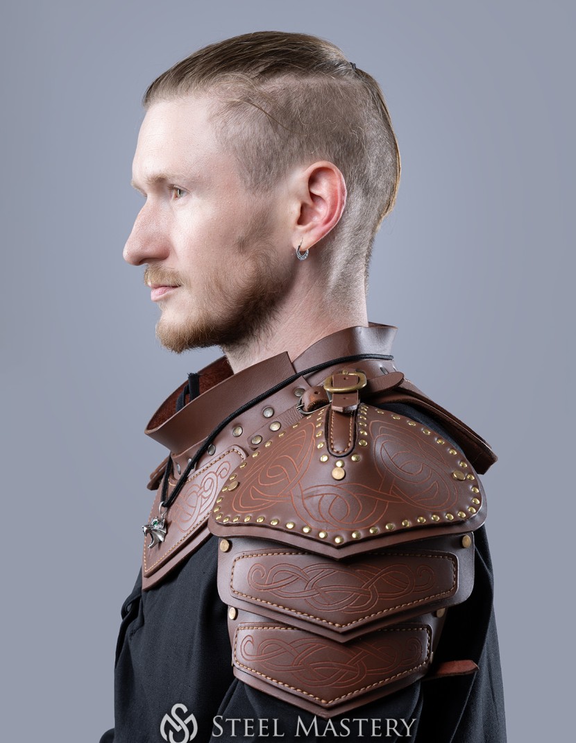 Cat School Leather Armor Set photo made by Steel-mastery.com