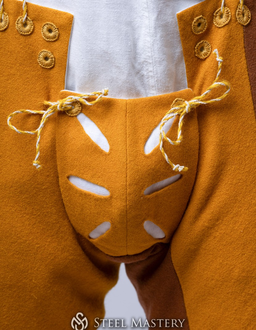 Chausses in style of Landsknecht photo made by Steel-mastery.com