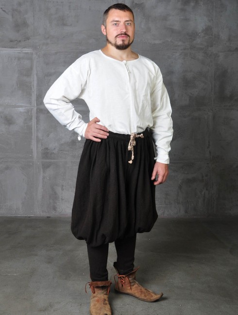 Wide medieval pants