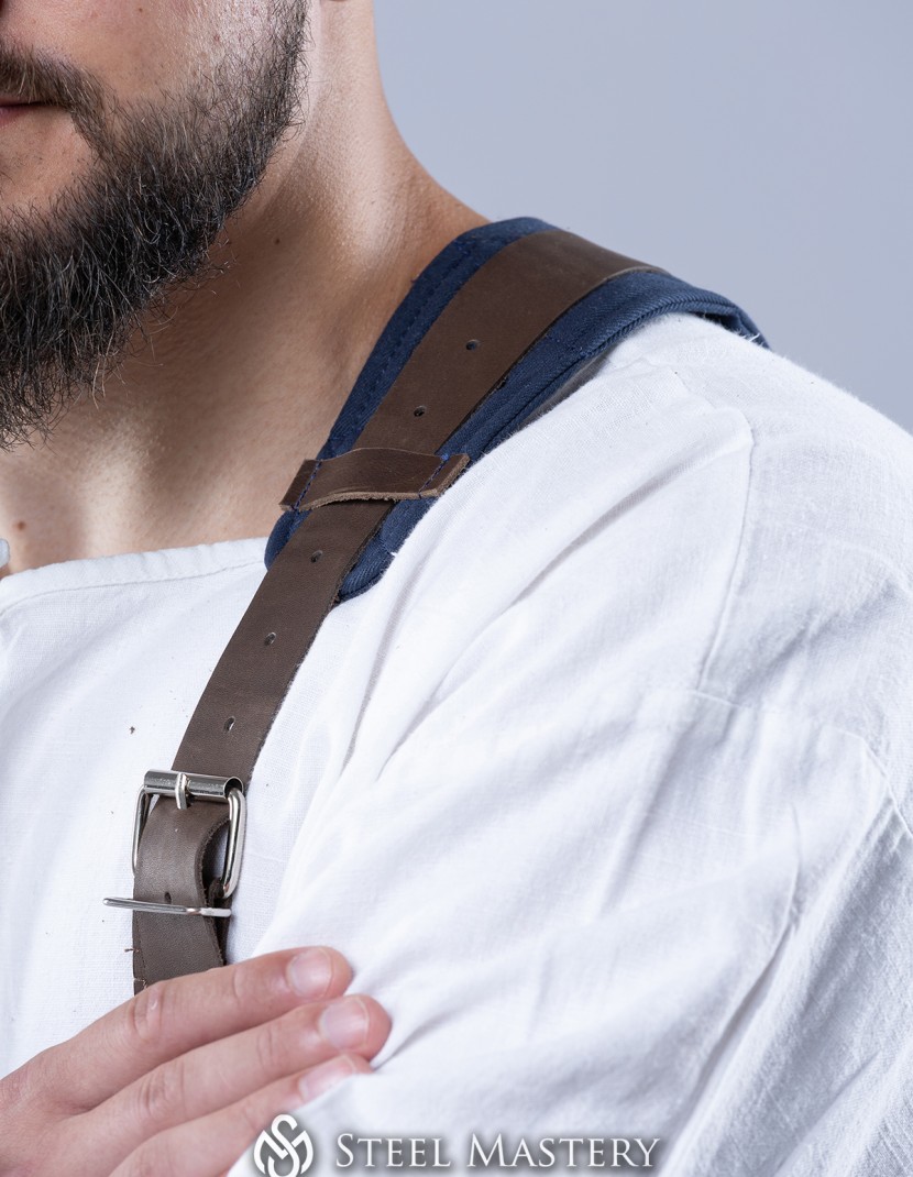 Belt for chausses with leather suspenders photo made by Steel-mastery.com