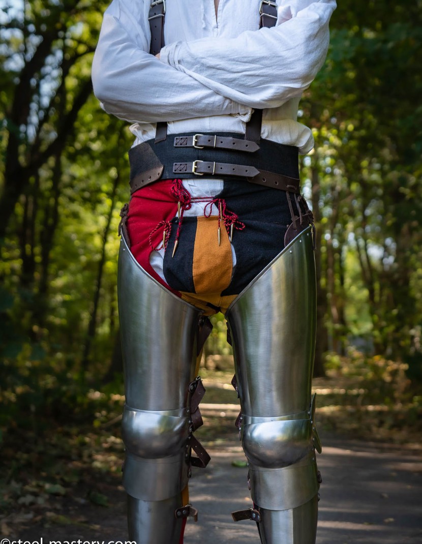 Belt for chausses with leather suspenders photo made by Steel-mastery.com