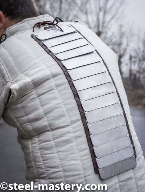 Spine protection for self-sewing