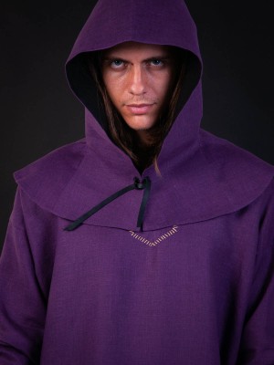 Medieval hood