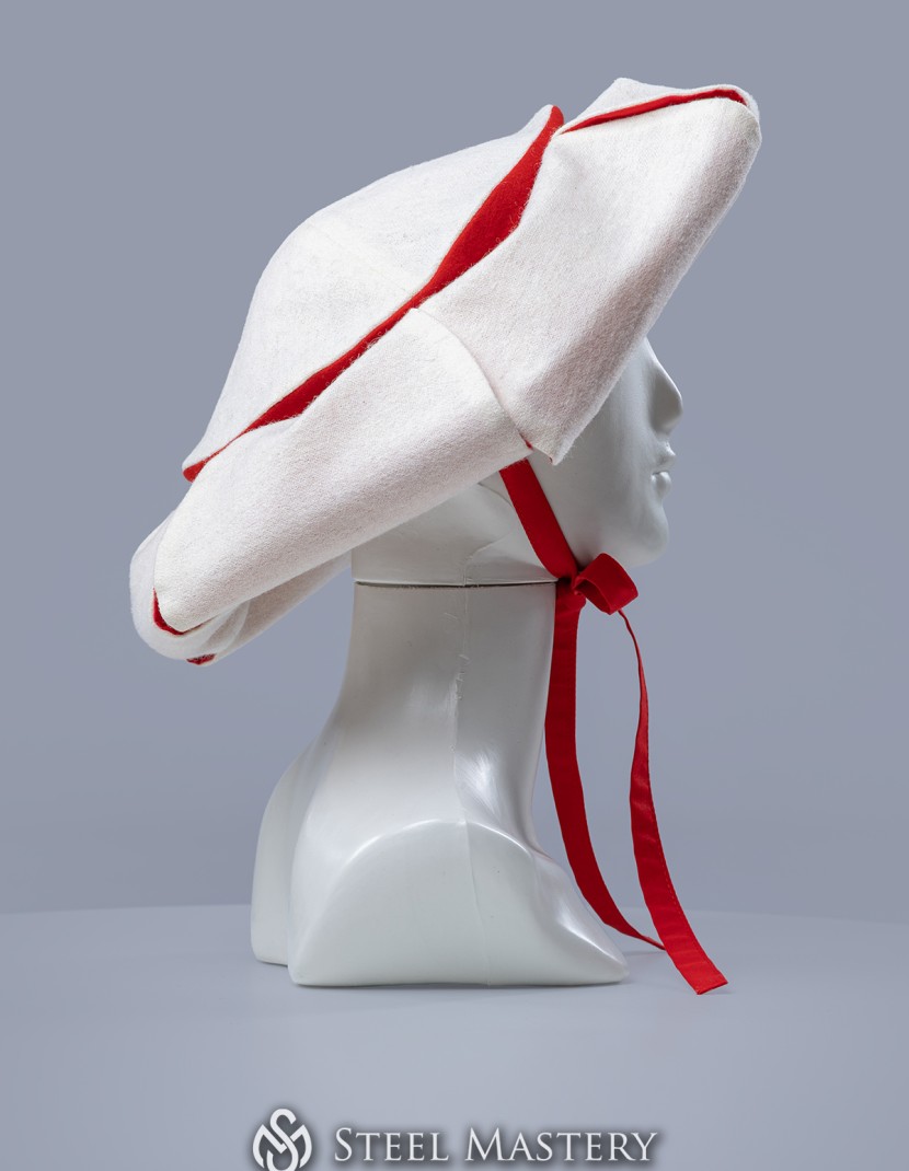 Beret of Landsknecht, XVI century photo made by Steel-mastery.com